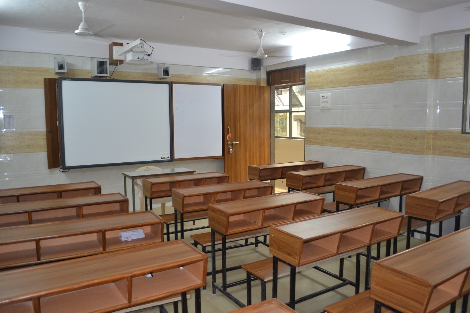 Hi-Tech Classrooms